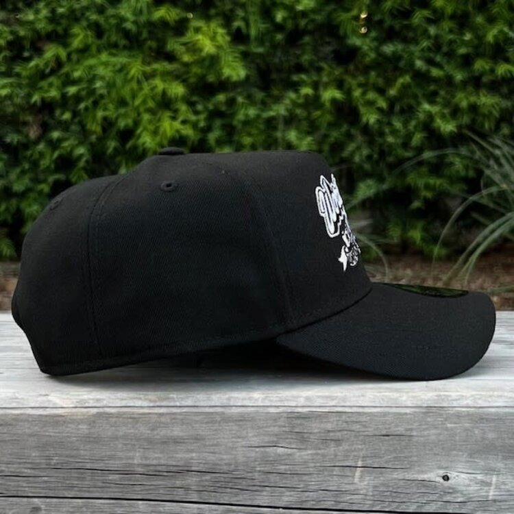 New Era LA Dodgers 2025 NLCS Locker Room OG 940 a-frame