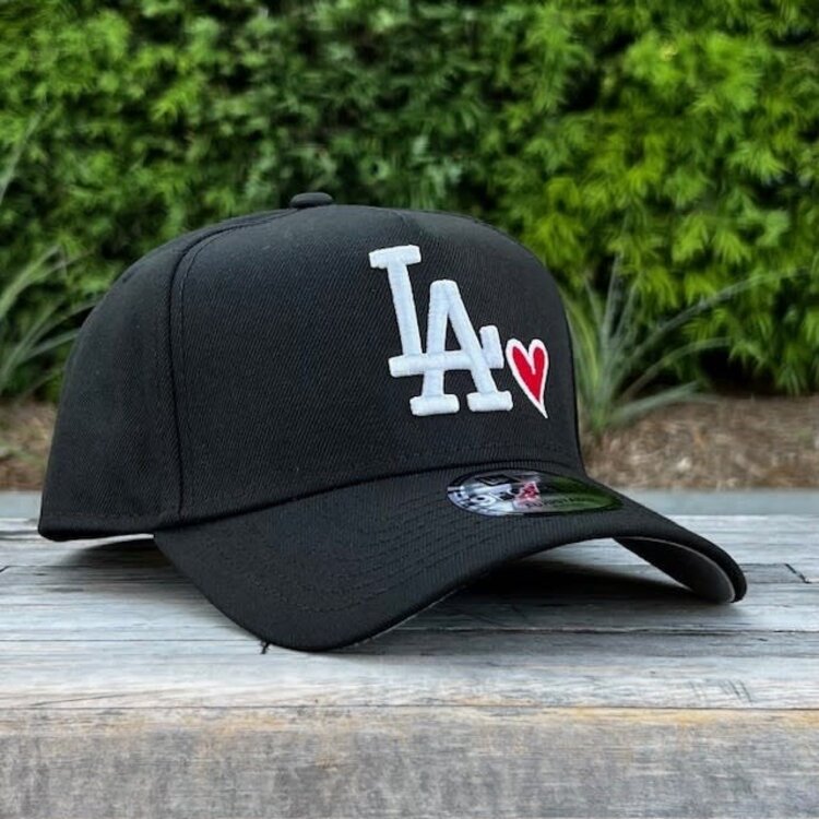 New Era LA Heart Black White 940 A-Frame