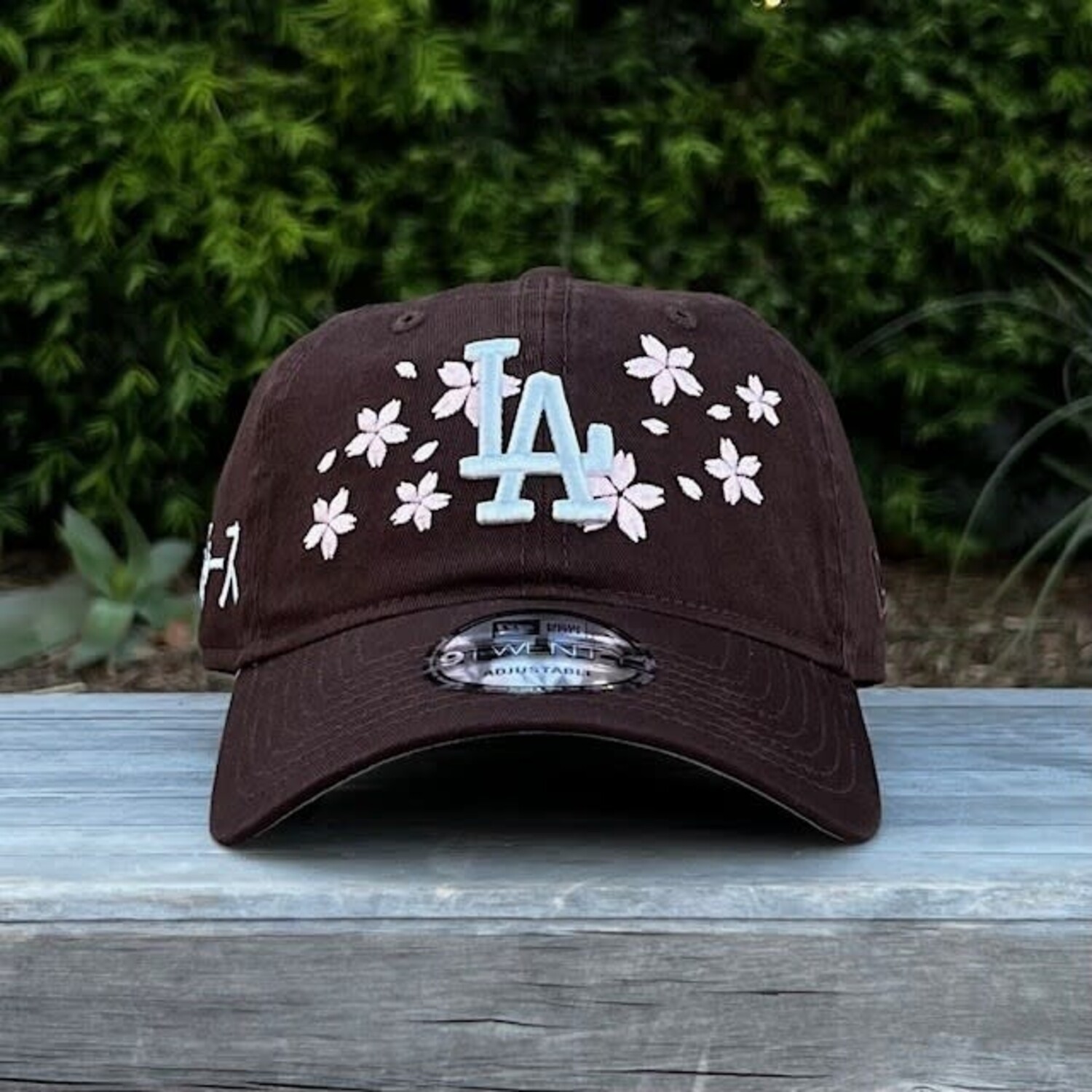 LA Dodgers Dark Brown White Cherry Blossom Kanji SP 920 Adjustable