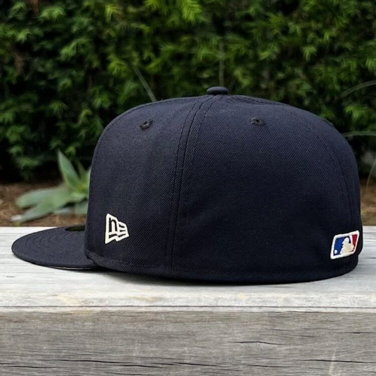 New Era LA Dodgers Navy Ivory 2025 NLCS Locker Room Fitted