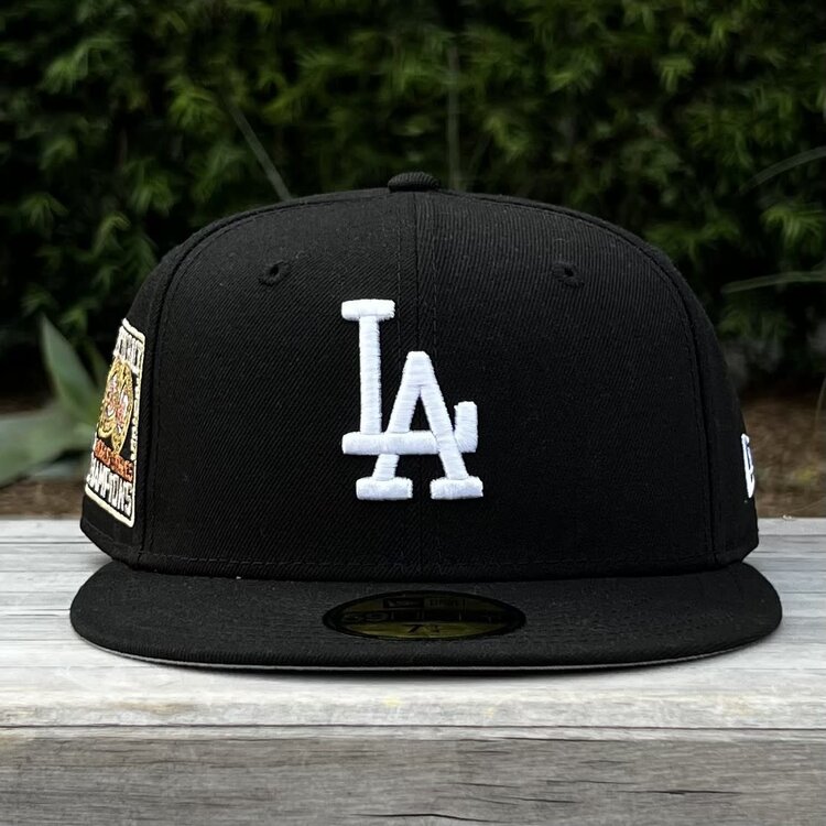 New Era LA BW Metallic Back to Back World Series Champs Rings