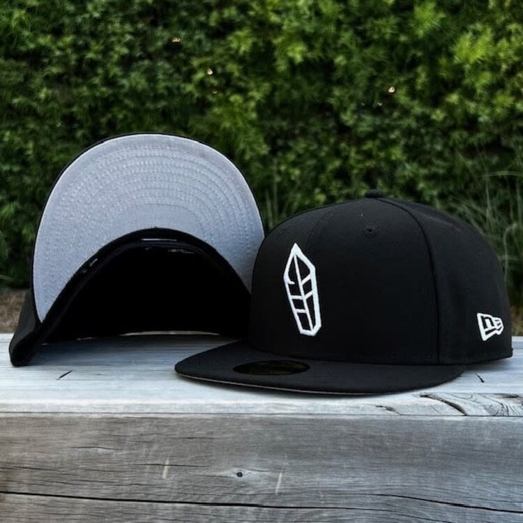 New Era Yaquis Black White Element Feather