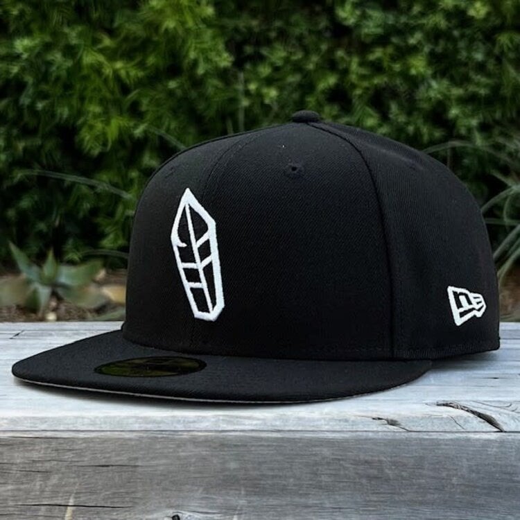 New Era Yaquis Black White Element Feather