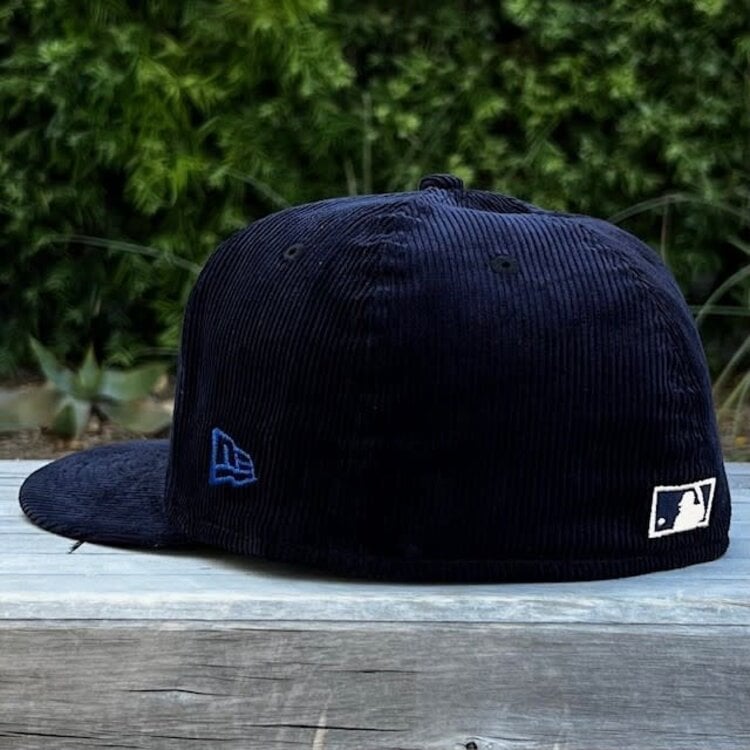 New Era LA Dodgers Navy Corduroy Ivory LA Shooting Ball