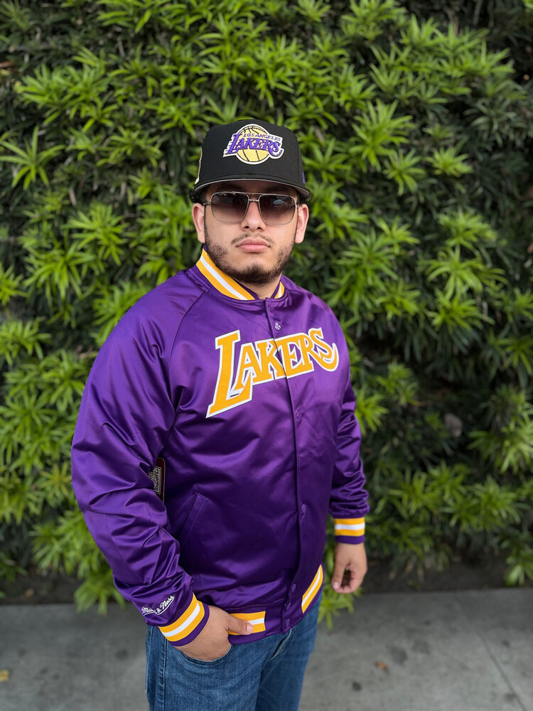 Mitchell and Ness LA Lakers M&N Lightweight Satin Jacket Purple