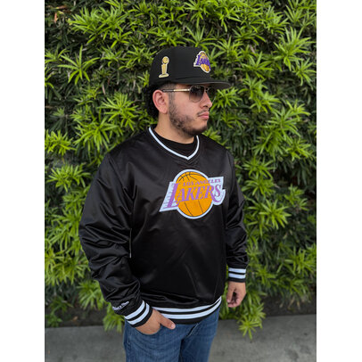 Los Angeles Lakers Men's Apparel - The Locker Room of Downey