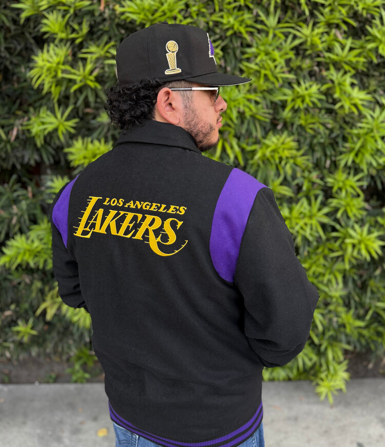 New Era LA Lakers NE Mens Snap Front Jacket Black/Purple