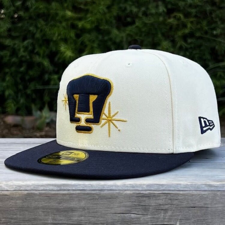 New Era LMX Pumas de la UNAM Ivory/Navy Side Script