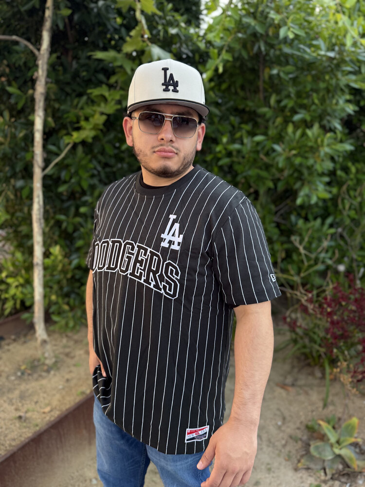 New Era LA Dodgers NE Men's Black Pinstripe Throwback Tee