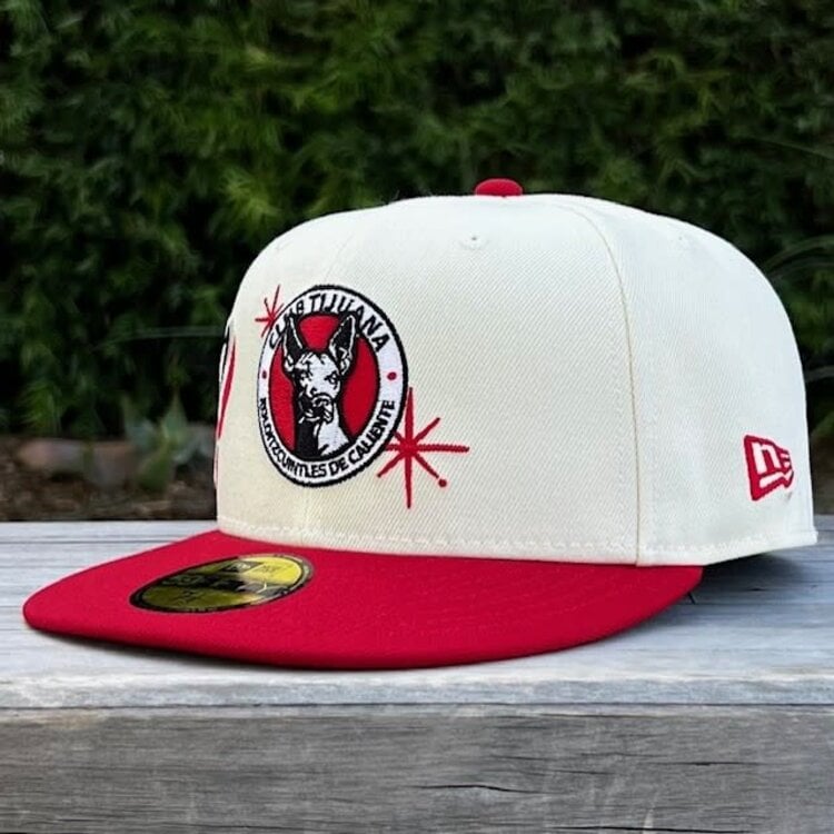 New Era LMX Xolos de Tijuana Ivory/Red Side Script
