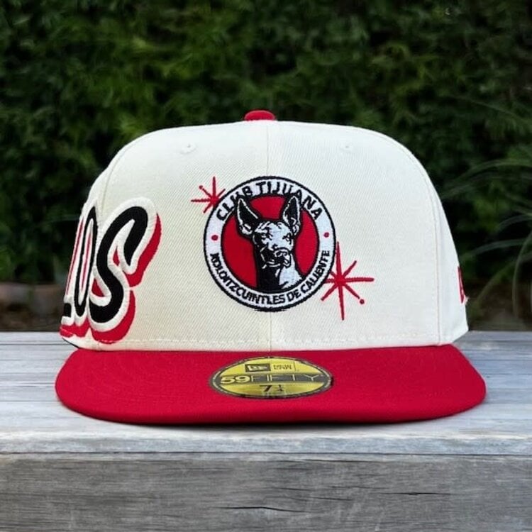 New Era LMX Xolos de Tijuana Ivory/Red Side Script