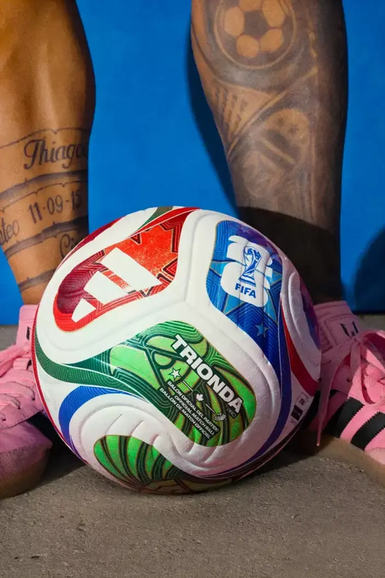 Adidas FIFA WORLD CUP 26™ TRIONDA LEAGUE BALL