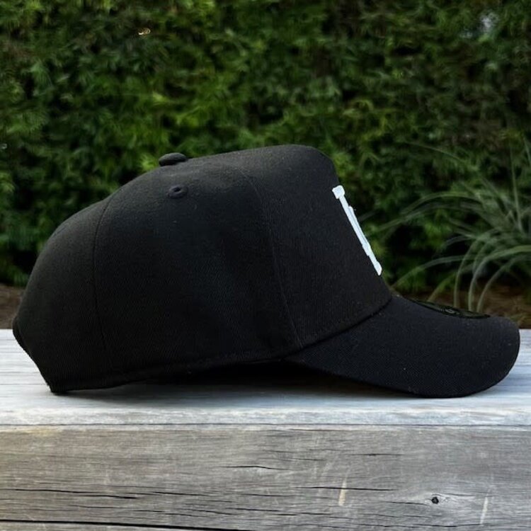 New Era LA Black White Gray UV 940 A-Frame
