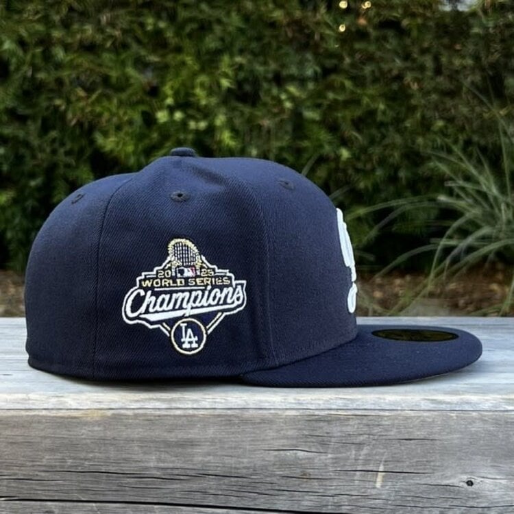 New Era LA City Connect Midnight Navy WS Champs Script Trophy