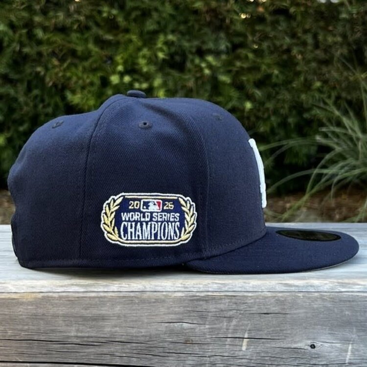 New Era LA Midnight Navy 2025 World Series Champs Laurel SP 950