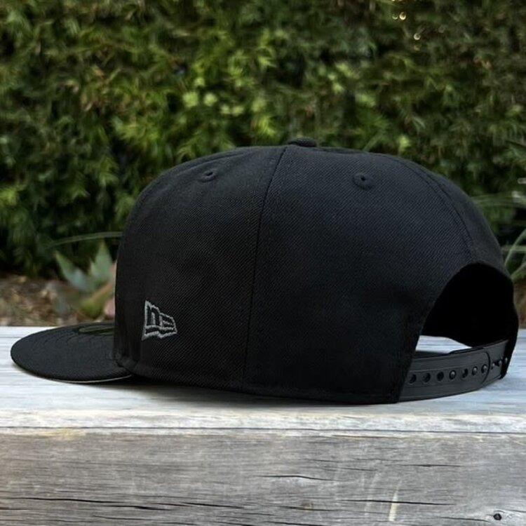 New Era LA Dodgers Black Black 2025 WS Champs Side Patch 950 Snapback