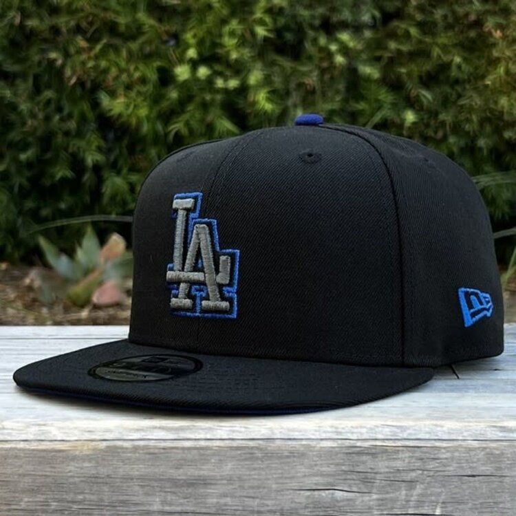 New Era LA Dodgers Black Metallic 2025 WS Champs Trophy 950 Snapback