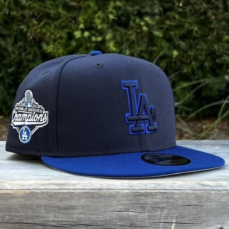 New Era LA Midnight Navy/Royal WS Champs Script Trophy 950 Snapback