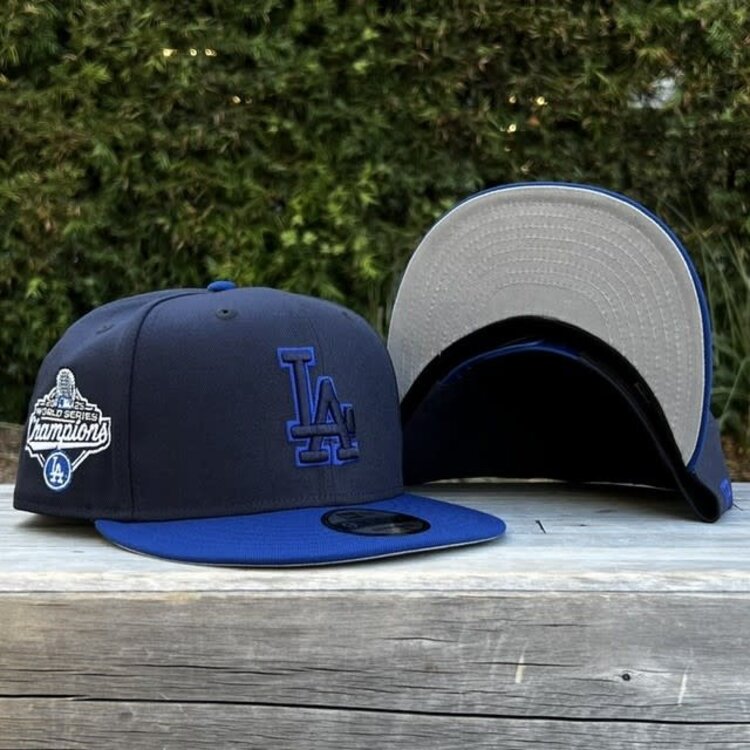 New Era LA Midnight Navy/Royal WS Champs Script Trophy 950 Snapback