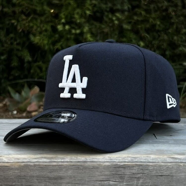 New Era LA Midnight Navy 2025 World Series Champs Laurel SP 940 a-frame