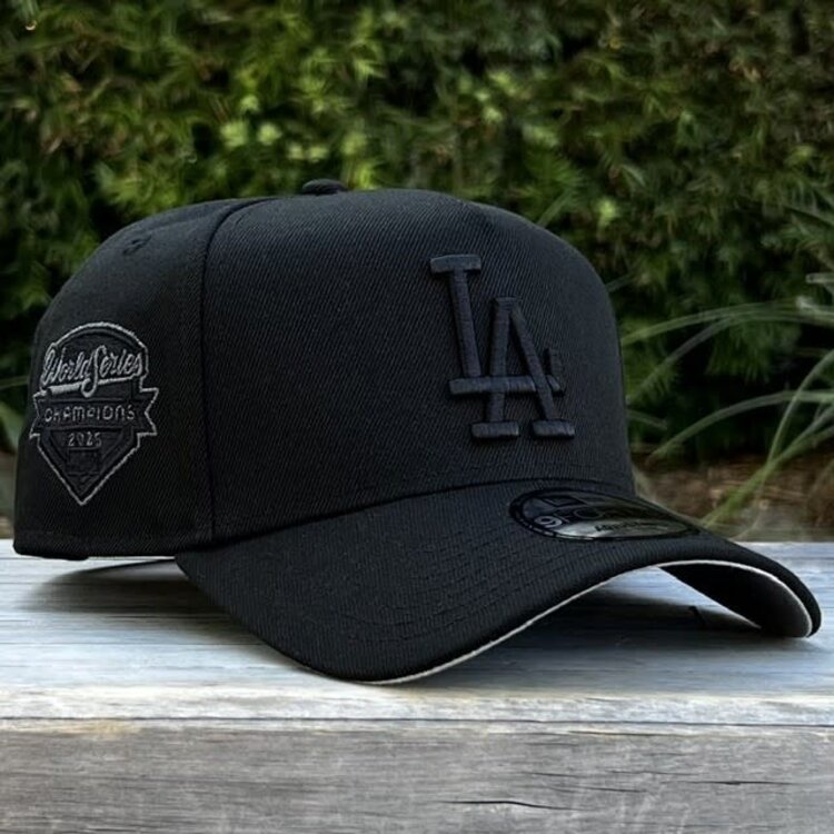 New Era LA Dodgers Black Black 2025 WS Champs Side Patch 940 A-Frame