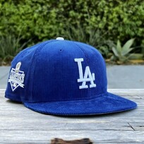 New Era LA Dodgers Royal Corduroy 2025 WS Champs Trophy 950 Snapback