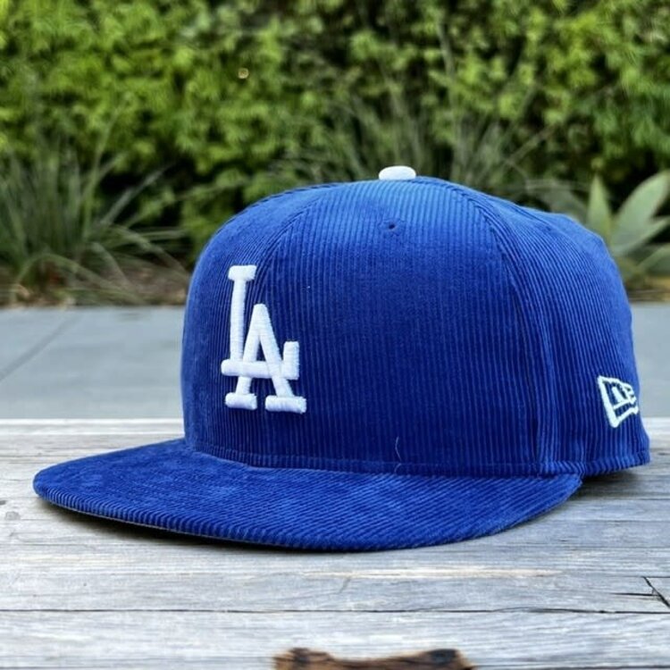 New Era LA Dodgers Royal Corduroy 2025 WS Champs Trophy 950 Snapback