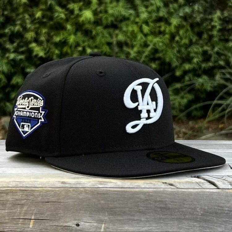 New Era LA City Connect BW Metallic 2025 WS Champs SP