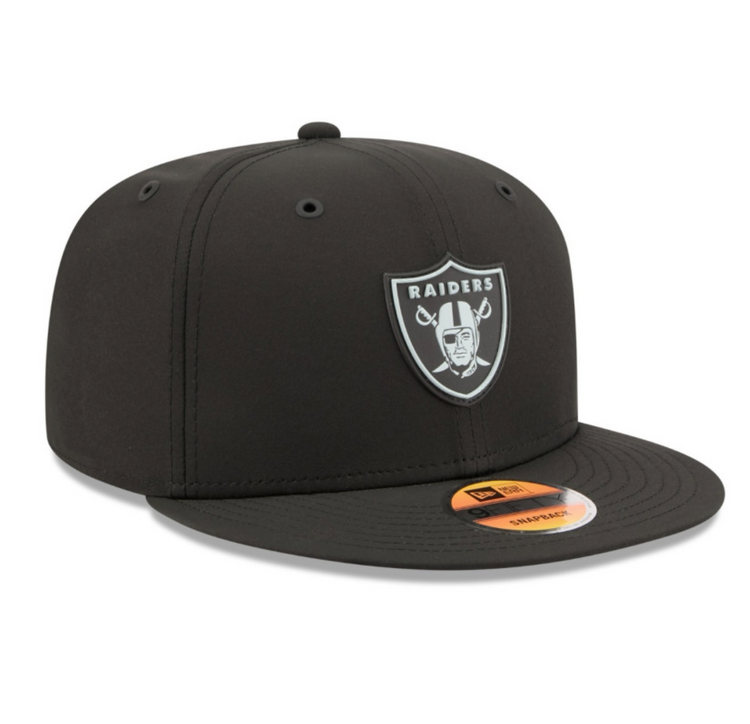 New Era Raiders Black 2026 Sideline 950 Snapback