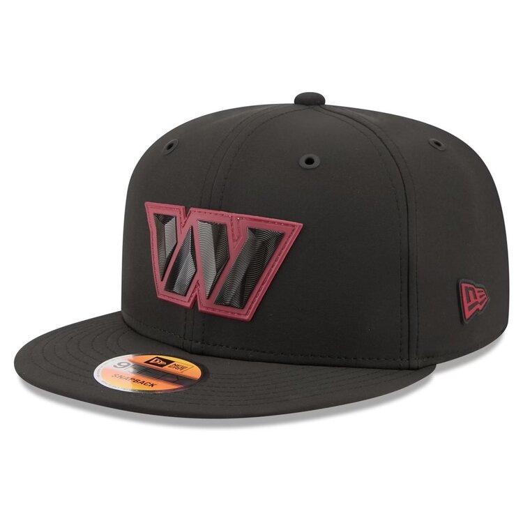 New Era Washington Commanders Black 2026 Sideline 950 Snapback
