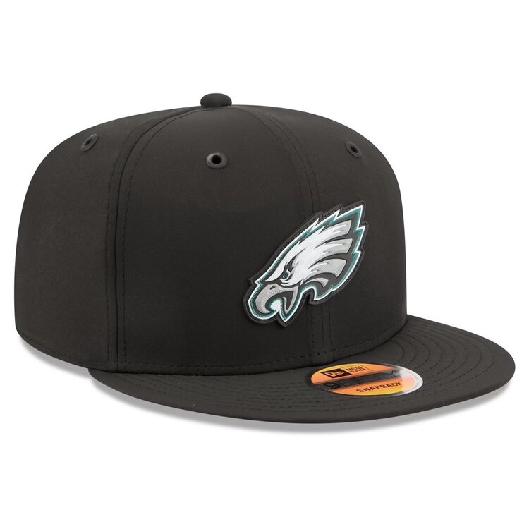 New Era Philadelphia Eagles Black 2026 Sideline 950 Snapback