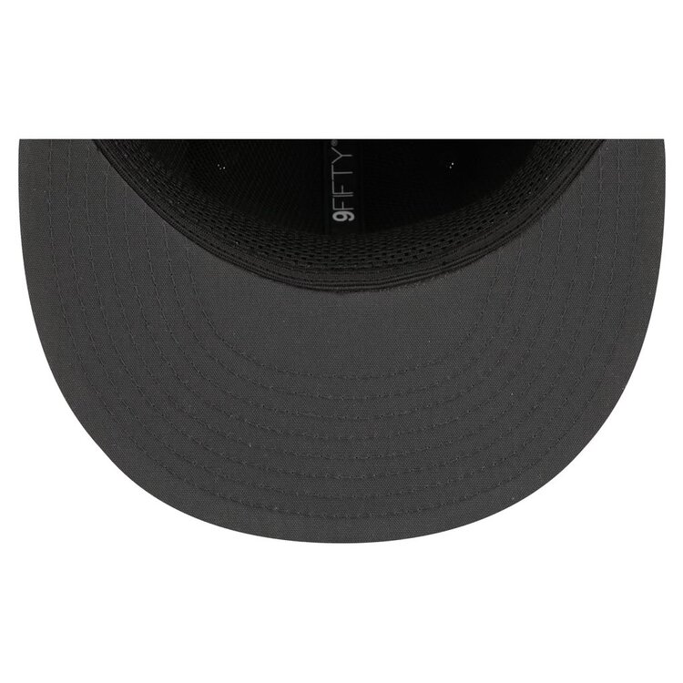 New Era Philadelphia Eagles Black 2026 Sideline 950 Snapback