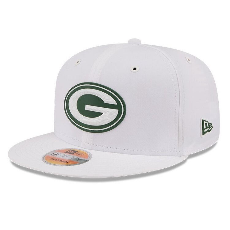 New Era Green Bay Packers White 2026 Sideline 950 Snapback