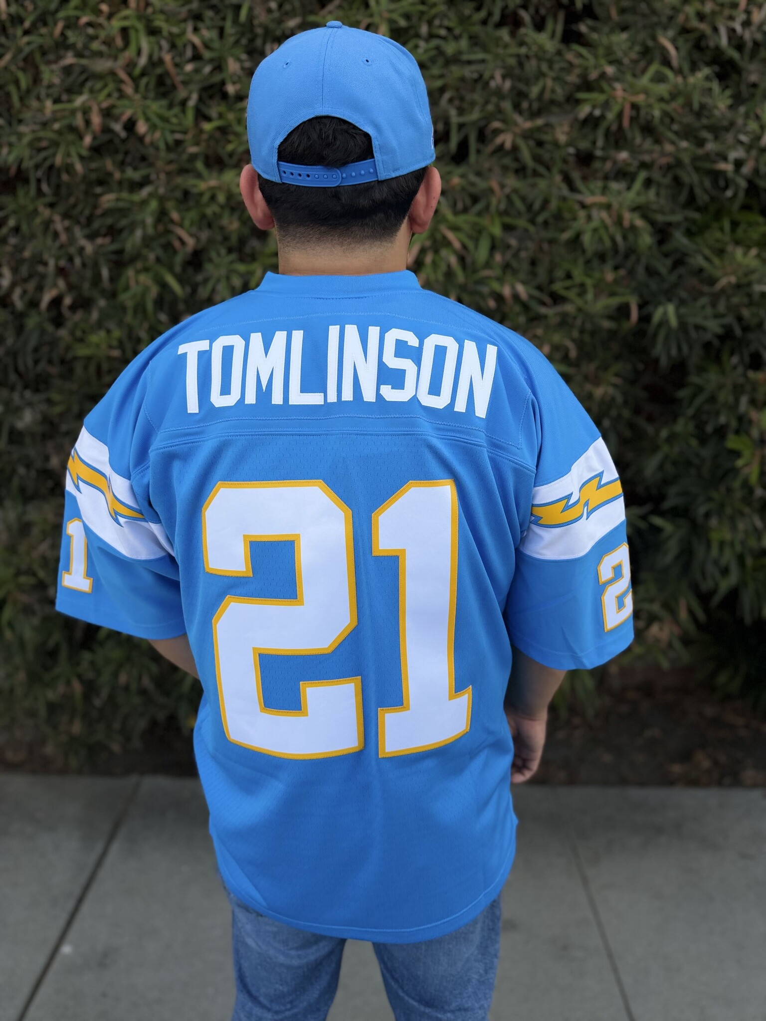 NFL San Diego Chargers Men's M&N 2006 LaDainian Tomlinson #21