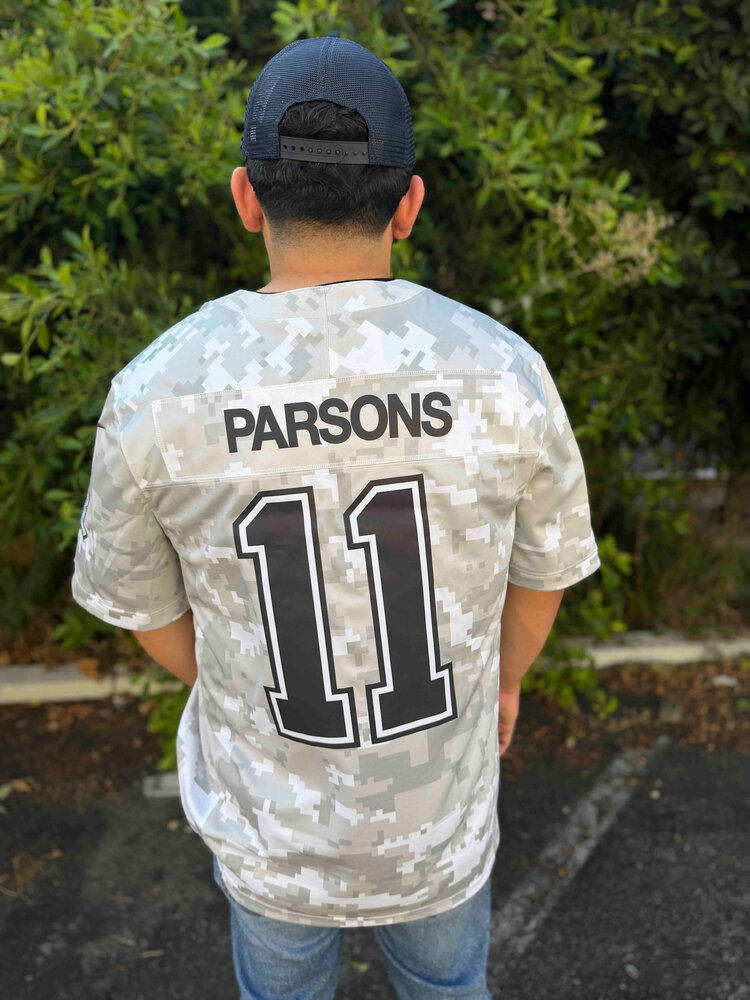 Nike Dallas Cowboys Nike  Men's 2024 Salute To Service Parsons #11 Jersey
