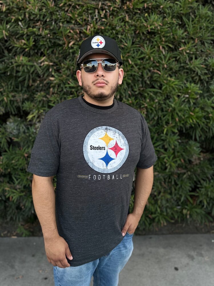 Majestic Steelers M Hyper Stacked Tee