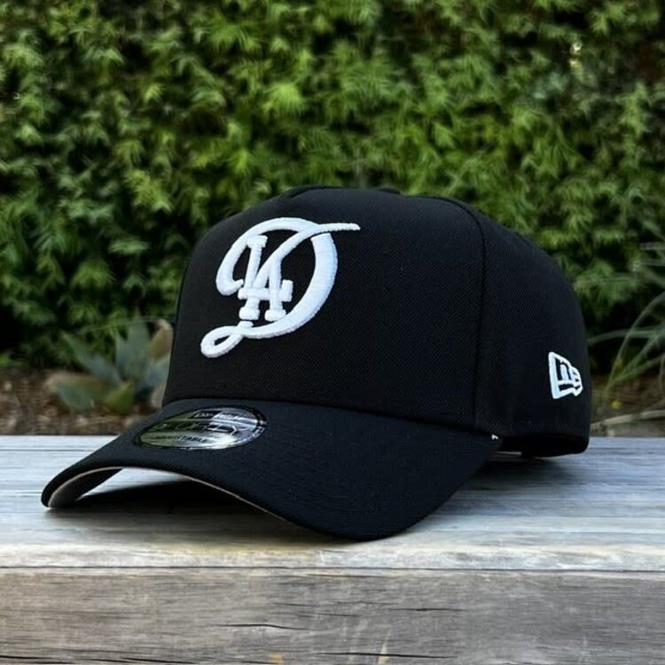 New Era LA City Connect Black White 2025 WS Champs SP 940 A-Frame