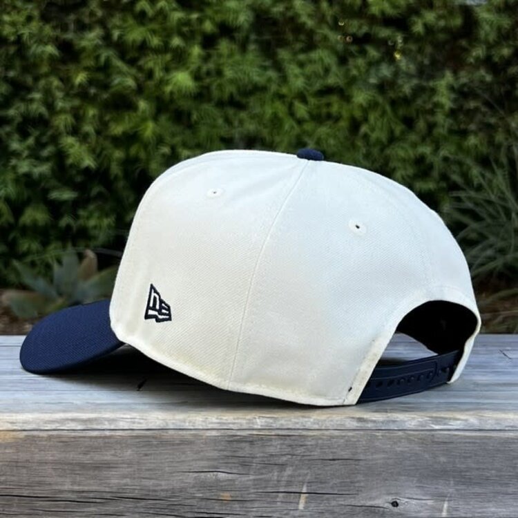 New Era LA Dodgers Ivory/Navy 2025 WS Champs Trophy 940 A-Frame