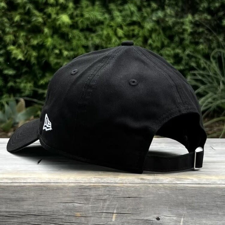 New Era LA Dodgers Black White El Salvador SP 920 Adjustable