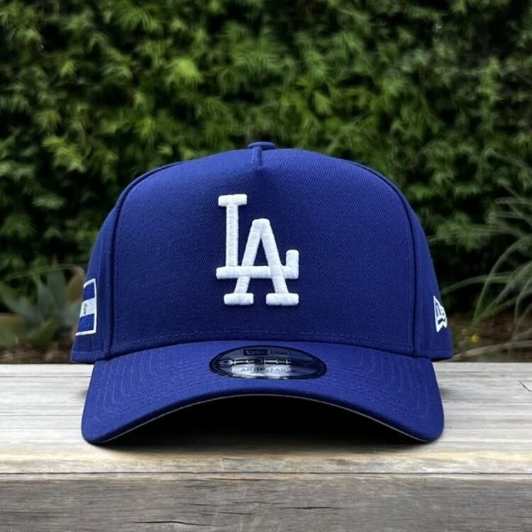 New Era LA Dodgers Royal El Salvador Flag Side Patch 940 a-frame
