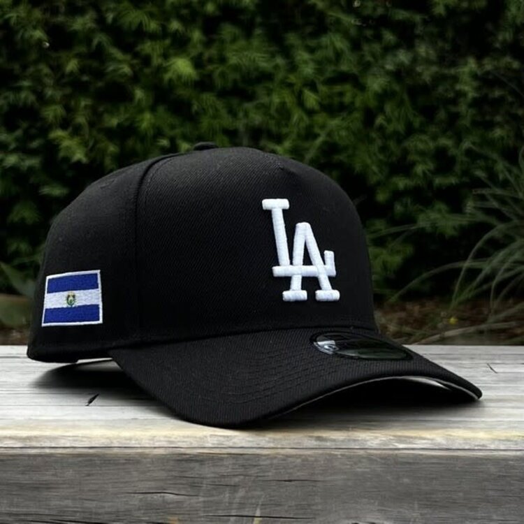 New Era LA Dodgers Black White El Salvador Flag Side Patch 940 a-frame