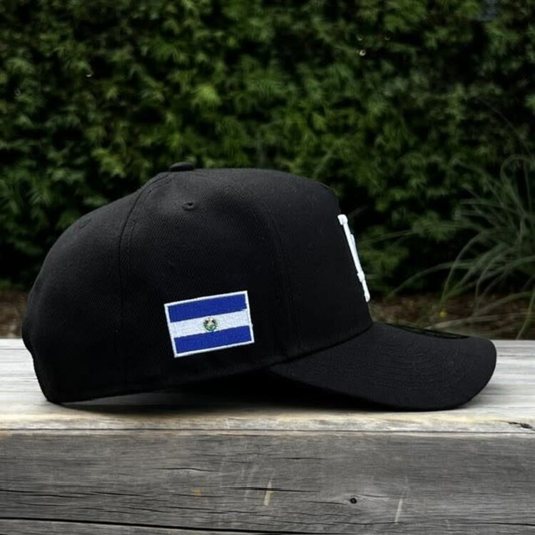 New Era LA Dodgers Black White El Salvador Flag Side Patch 940 a-frame