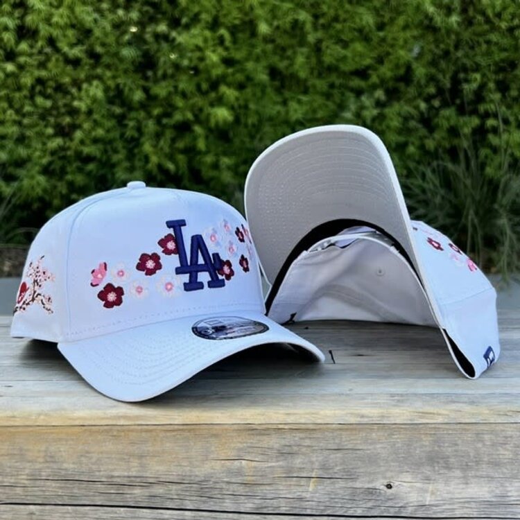 New Era LA Dodgers White Cherry Blossoms Logo & SP 940 a-frame