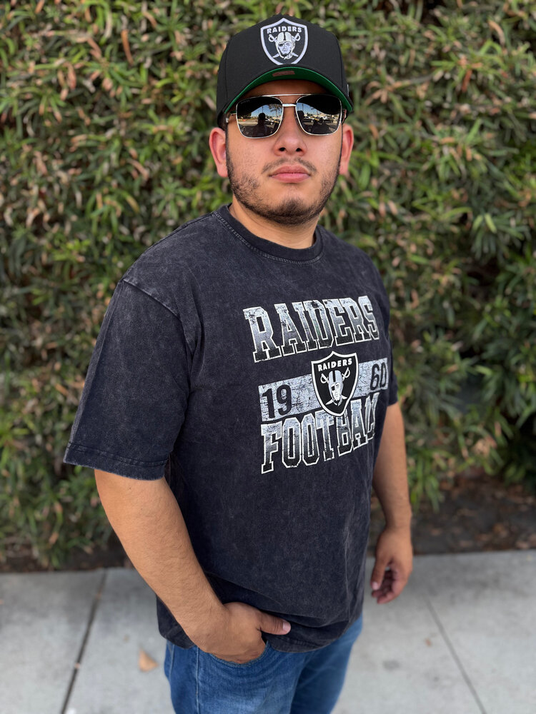 New Era Raiders Men's NE Block + 1960 Black Mineral Wash SS Tee