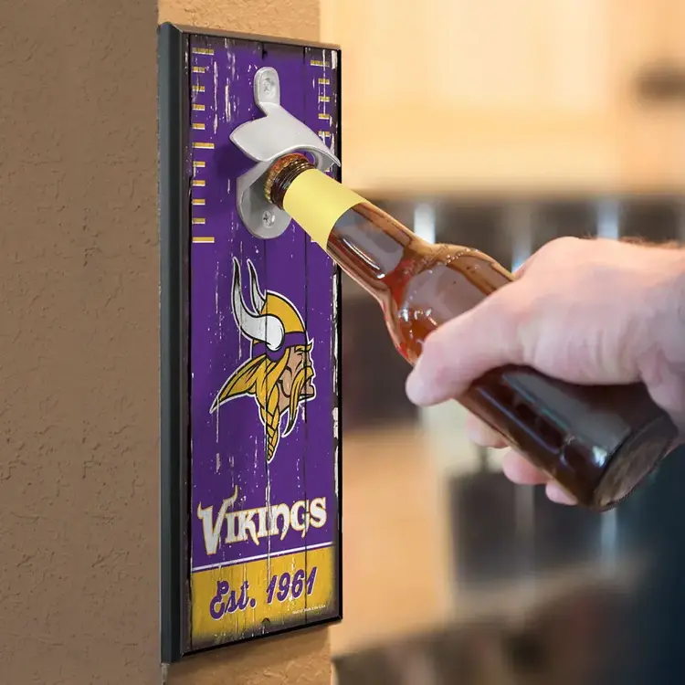 Wincraft Green Bay Packers Bottle Opener Sign 5" x 11"