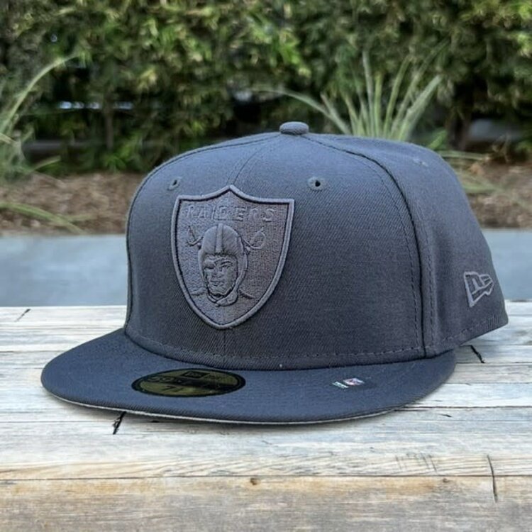 New Era Raiders Shield Graphite Tonal