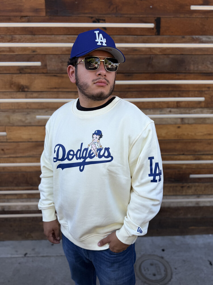 New Era LA Dodgers x Bella Dona Men's Betty Boop Cream Crewneck Fleece