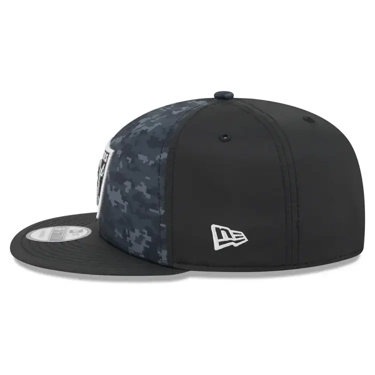 New Era Raiders 2026 Salute to Service Snapback 950