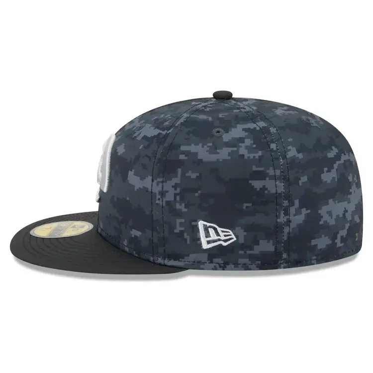 New Era Rams 2026 Salute to Service Fitted