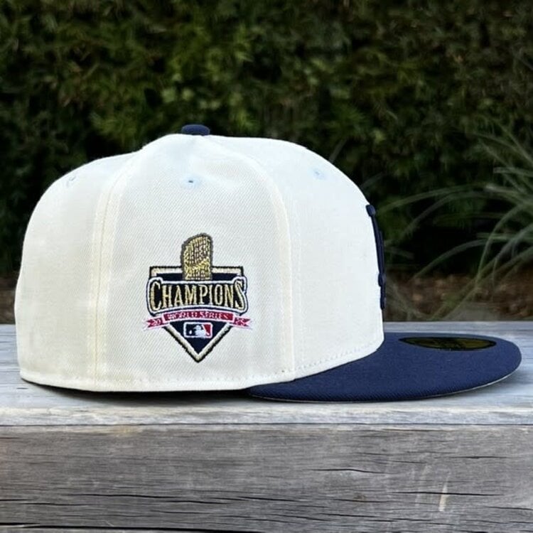 New Era LA Ivory/Navy 2025 World Series Champs Trophy SP